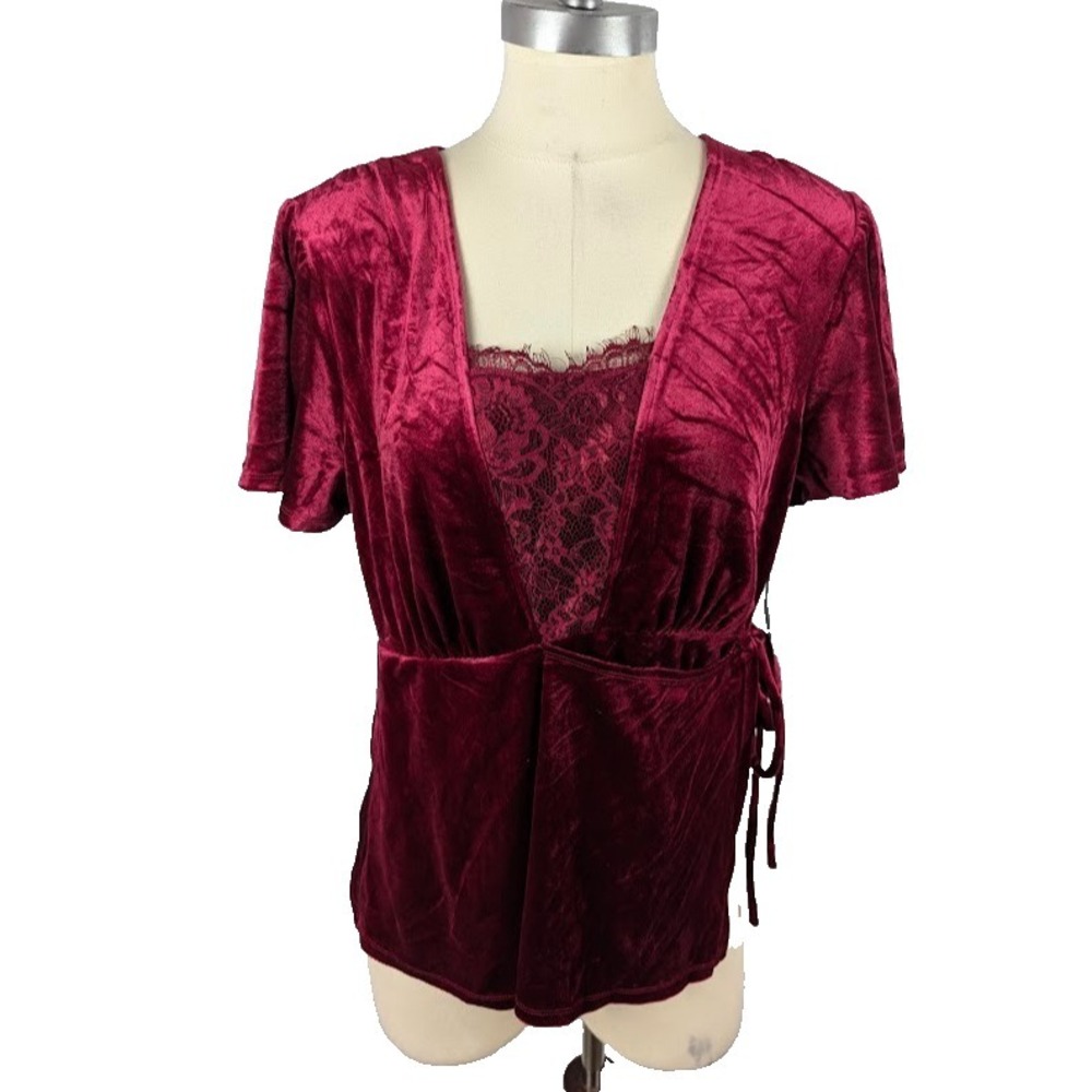 Lily Black Velvet & Lace Faux-Wrap Top Burgundy Women's Size XL Short Sleeve
